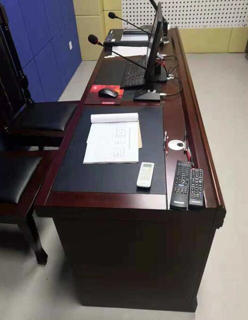 ATZY-SXZ-11型三位座审讯桌(图3) ATZY-SXZ-11型三位座审讯桌(图3)