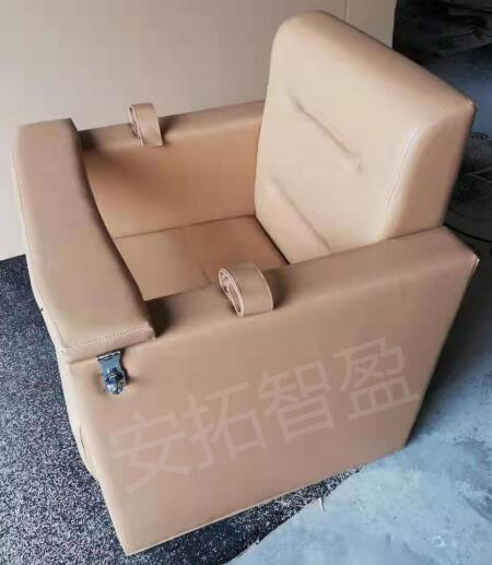 ATZY-X-R8型软包醒酒椅(图2) ATZY-X-R8型软包醒酒椅(图2)